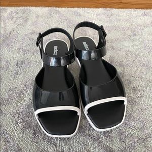 NEW Melissa Black and White Crush Sandals
